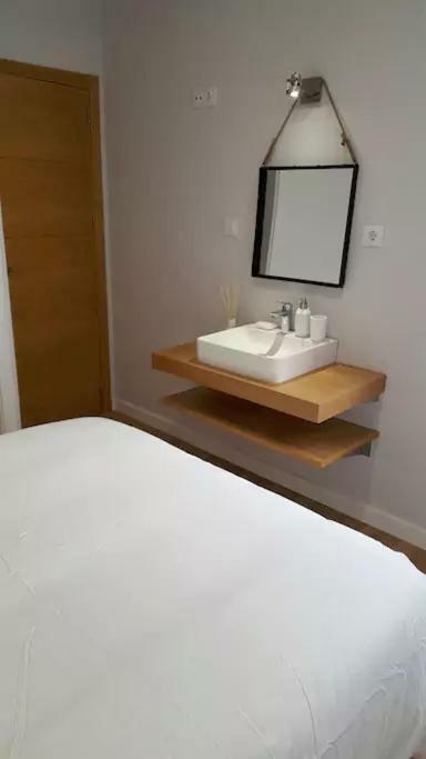 Luxury Apartment Merced By Nagoa Homes Малага Екстериор снимка