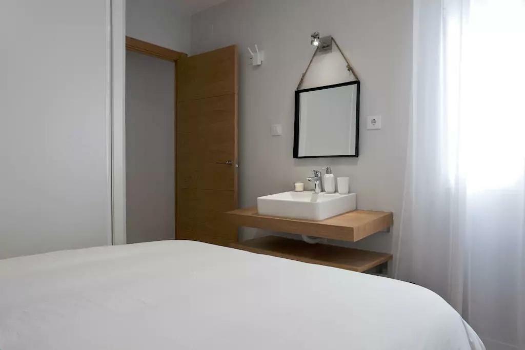 Luxury Apartment Merced By Nagoa Homes Малага Екстериор снимка