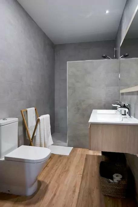 Luxury Apartment Merced By Nagoa Homes Малага Екстериор снимка